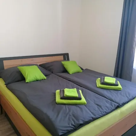 U Tri Dubu Apartment Jihlava